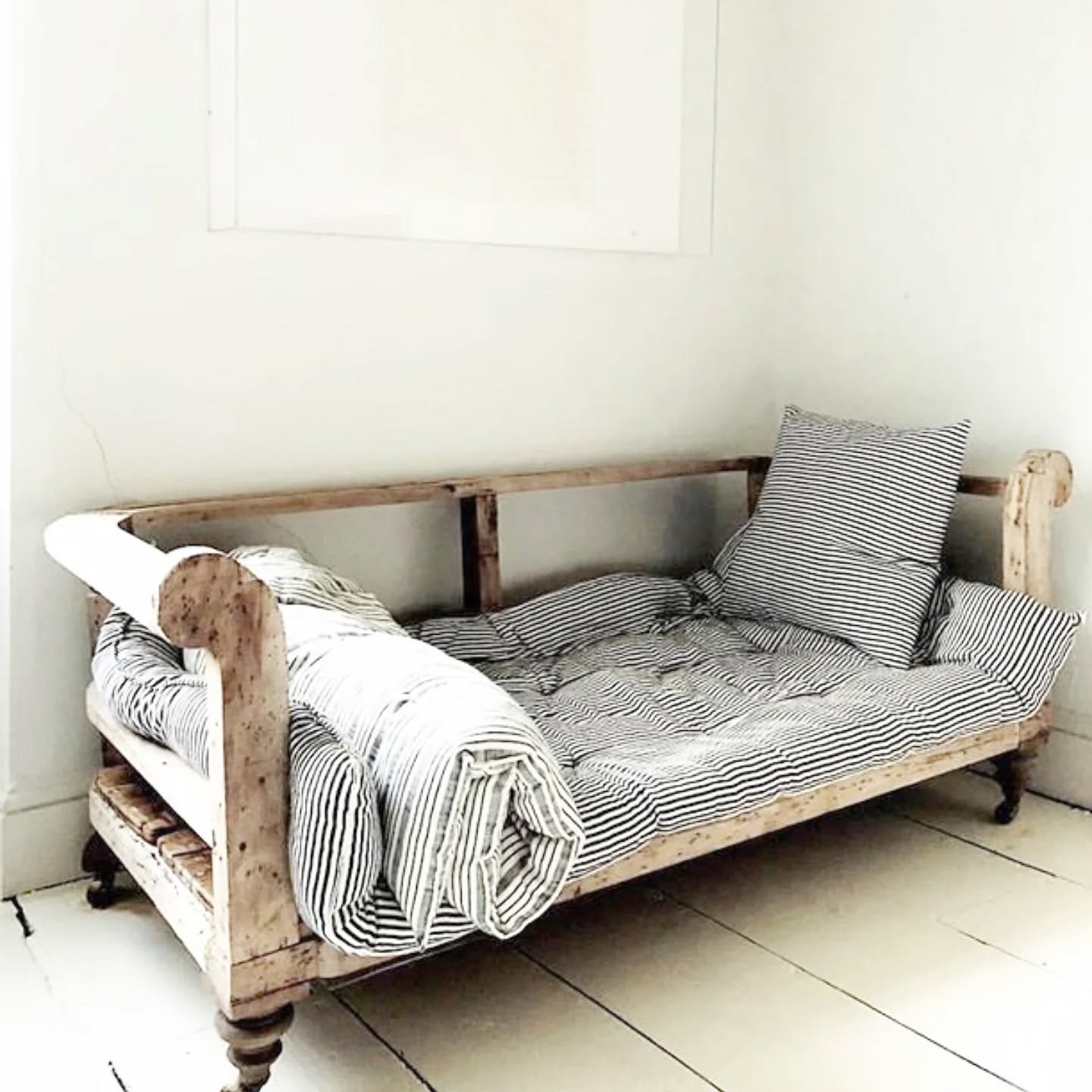 Matraskussen "Bande Noir'