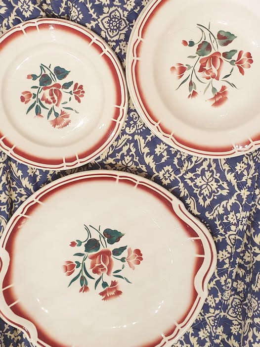 Borden Brocant fleur rouges